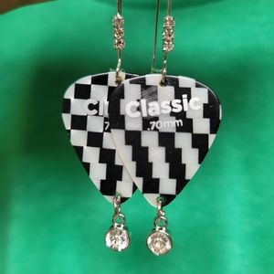 Gena's Jewelry: Checkered & Rhinestone Silver Tone Guitar Pick Earrings